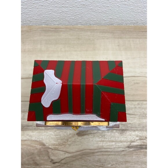 Unbranded Cristmas Village Gift Shop Battery Operaitnig Figurine Tested - Picture 7 of 10